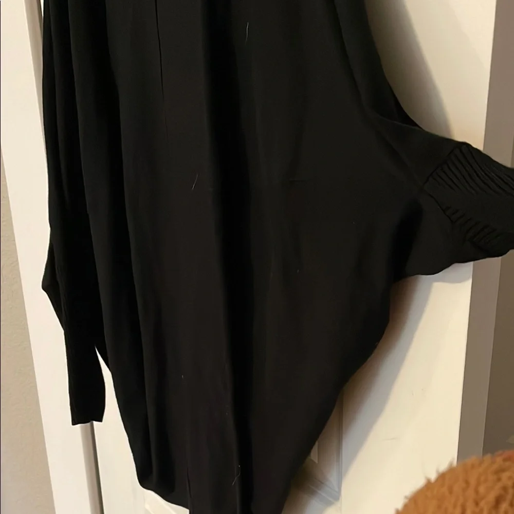 Black Sweater - Picture 5 of 6